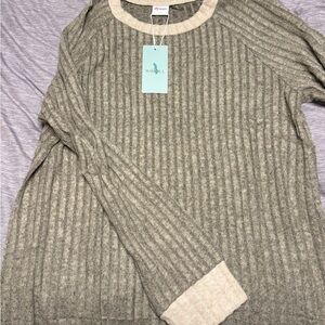 Women's Ribbed Sweater - Gray and Cream